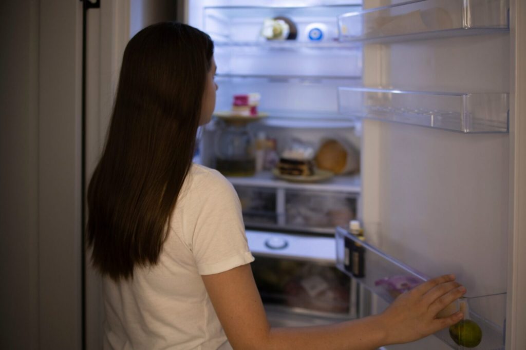 Is It Bad to Eat Late at Night?